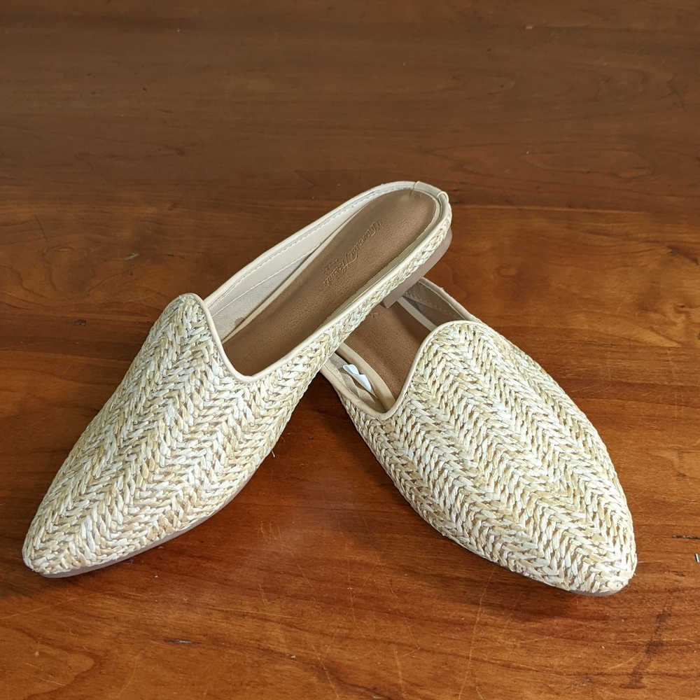 Universal Threads Rattan Loafers